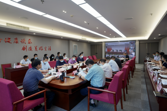 四川尊龙凯时集团召开疫情防控工作领导小组2022年第3次会议 集团党委书记、董事长、疫情防控工作领导小组第一组长任丁主持会议并讲话